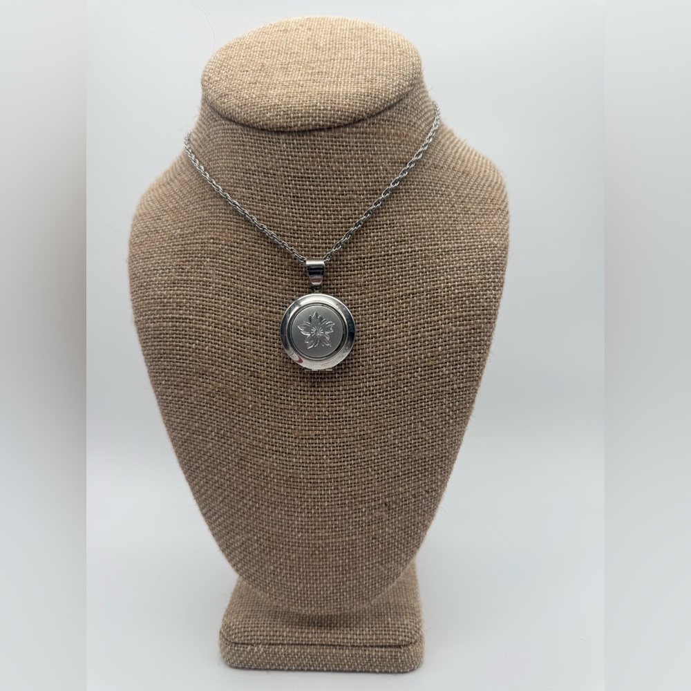 Vintage locket necklace, a classic piece from Nani’s Collection, Costume